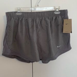 NWT Women’s Nike Dri-Fit Running Shorts Gray XL